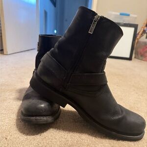 Men’s Boots